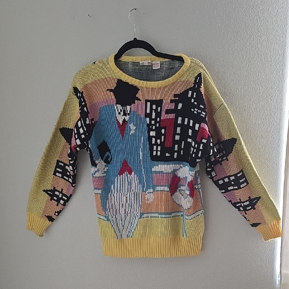 Fetagetti Vintage Vibrant Cityscape Sweater in Yellow and Blue
